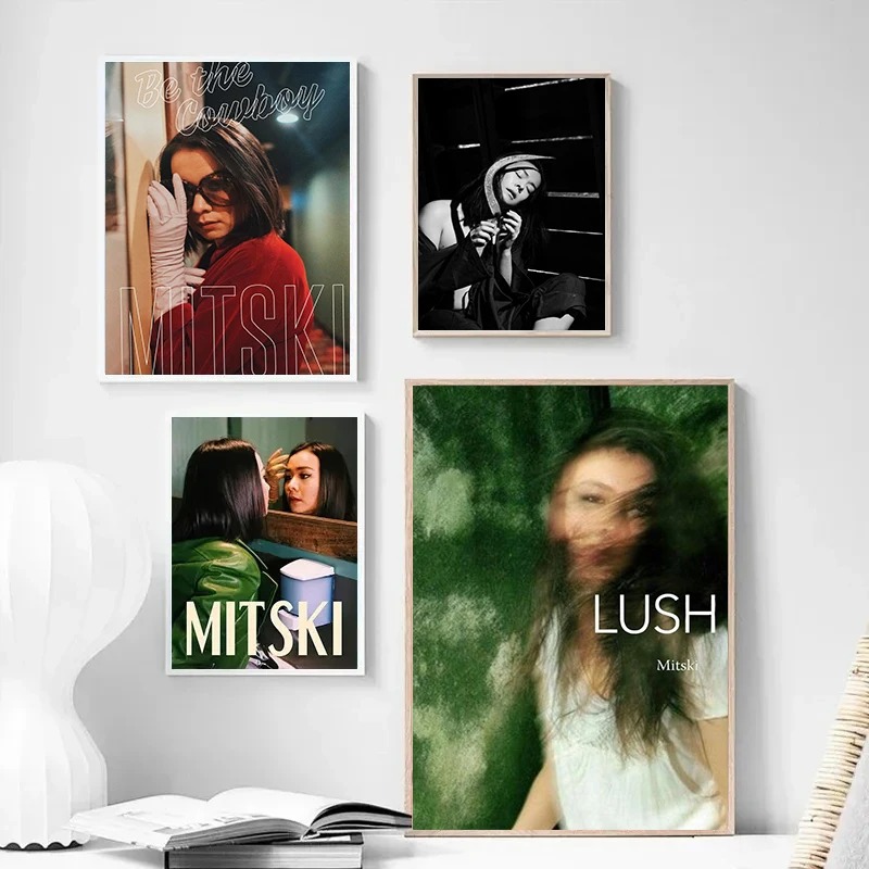 American Pop Singer MITSKI Art - Musical Instrument Painting recensione e prezzo